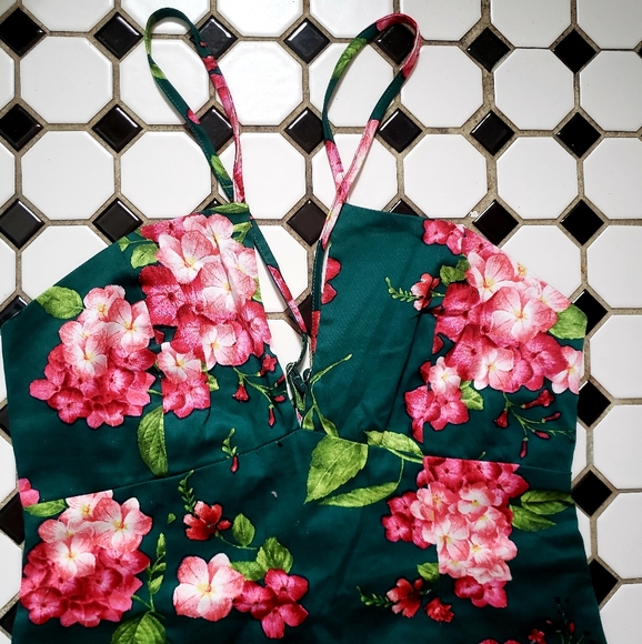 3/$30 Mini Floral Dress - Picture 3 of 5